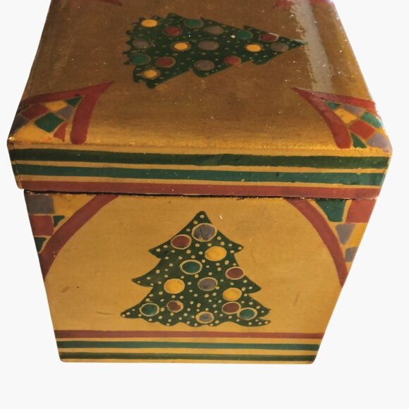 Hand Painted Wooden Christmas Tree Design Decorative Storage Box Gold Green - Picture 3 of 10